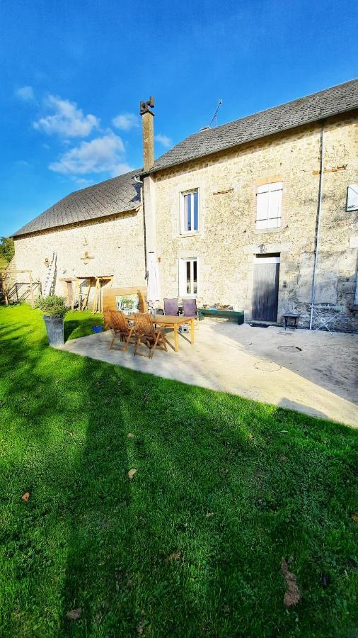 Bed and Breakfast Dans La Creuse Mourioux-Vieilleville Zewnętrze zdjęcie